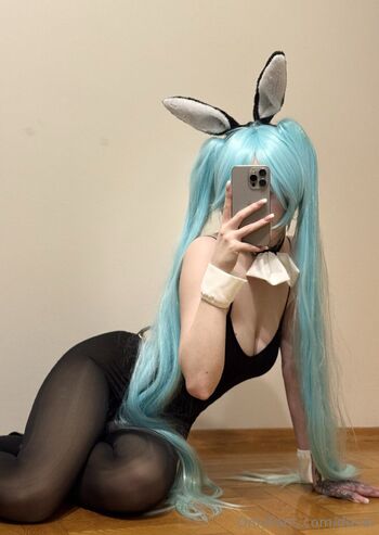 dova / dovaruru nude photo #7