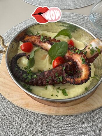 Dori / doviaclaire nude photo #2