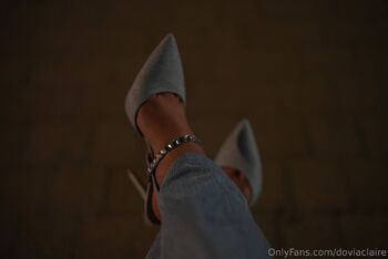 Dori / doviaclaire nude photo #4