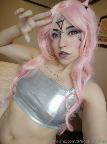 Kat / dragonkathfree / dragonkath_ nude photo #8