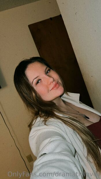 Bbyvenci / dramaticlover / _xkaex_ nude photo #6