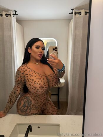 DREA SiNGLE STEPMOM / dreaalexa nude photo #22