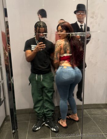 SEXTiNG STEPMO / dreaalexatv nude photo #18