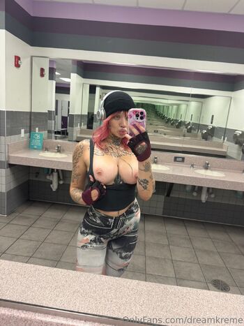 Krem / dreamkreme nude photo #12