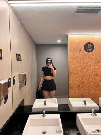 Dr / dry_baby nude photo #16