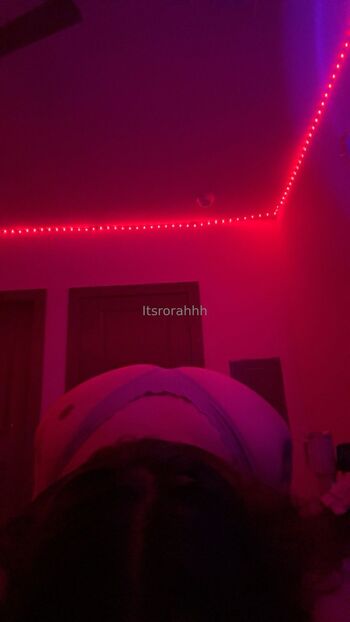 Dtxsno / dtxsnow / itsrorah / dtx_snow nude photo #16