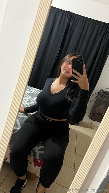 Dulc / dulce_sexxx nude photo #4