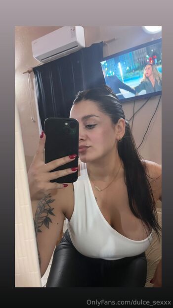 Dulc / dulce_sexxx nude photo #10