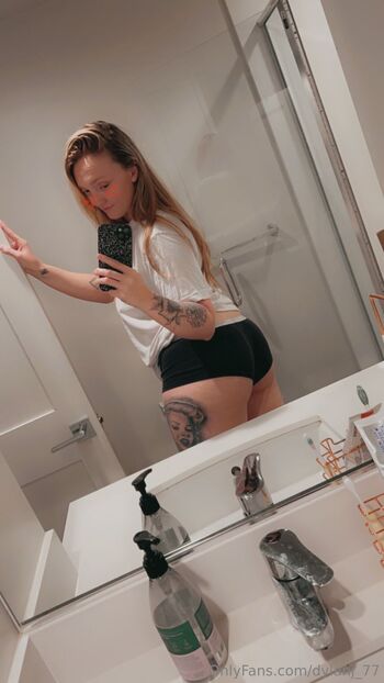 Dylan / dylanj_77 / dylanj_9922 nude photo #6