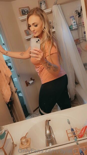 Dylan / dylanj_77 / dylanj_9922 nude photo #16