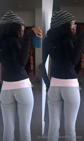 ka / earth2lekessia nude photo #12