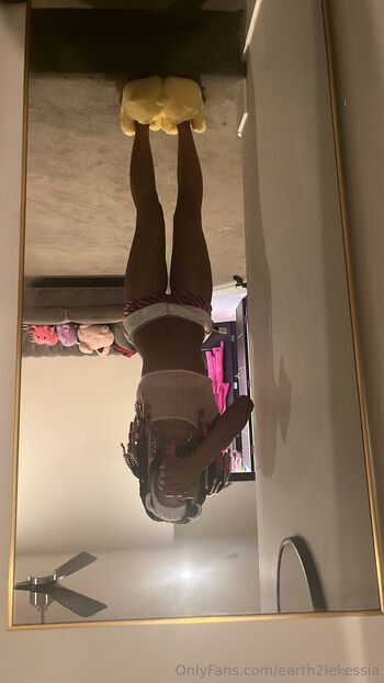 ka / earth2lekessia nude photo #20