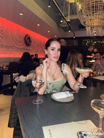 EARTHLY ALIEN / earthlyalien nude photo #26