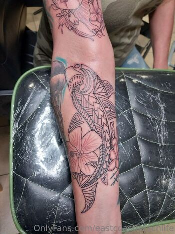 Tattoos Tanlines / eastcoastbeachlife nude photo #2