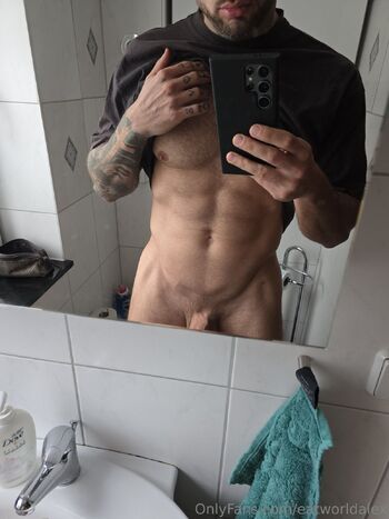 Ale / eatworldalex / eatwooorld nude photo #13