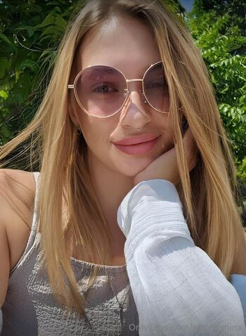 𝑷𝙡𝒂𝙮𝒇𝙪𝒍 𝑴𝙞𝒏𝙭 𝙅𝒂𝙙𝒆 / ebony.minx nude photo #5