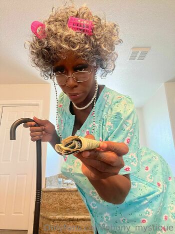 Ebony Mystiqu / ebony_mystique nude photo #24