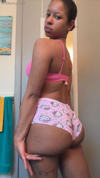 Cai / ebonycait8 nude photo #1