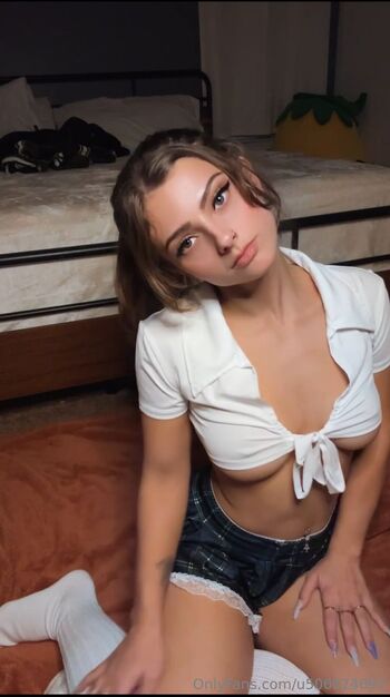 Eden / edenaccess nude photo #35