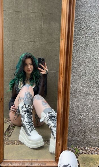 𝓔𝓭𝓮𝓷 𝚂𝚎𝚖𝚎𝚗 𝙳𝚎𝚖𝚗 / edenivyxo nude photo #4