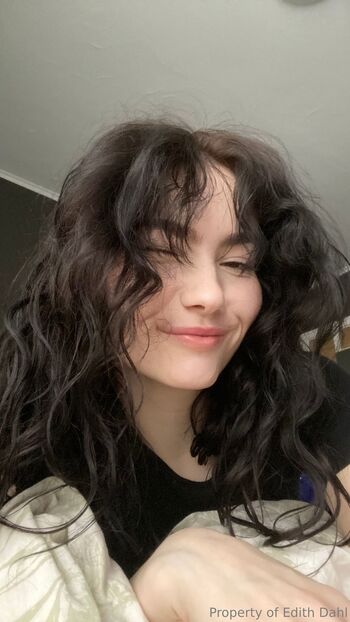 Your Online Girlfrien / edithdahl / makesyoucum69 nude photo #29