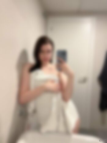 ehr / ehriyn / ehri nude photo #6