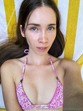 Eireen / eireenskinnygirl / yourloveeireen / eireen12345 nude photo #58