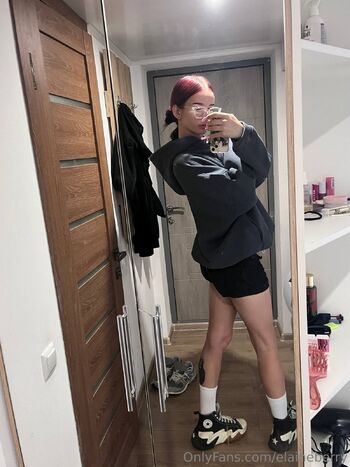 Elaine Berry / elaineberry nude photo #2