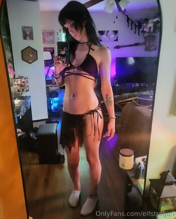 Elfstrogen / elfstrogen nude photo #2