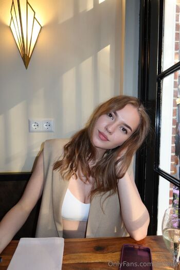 Elise / elisees nude photo #21