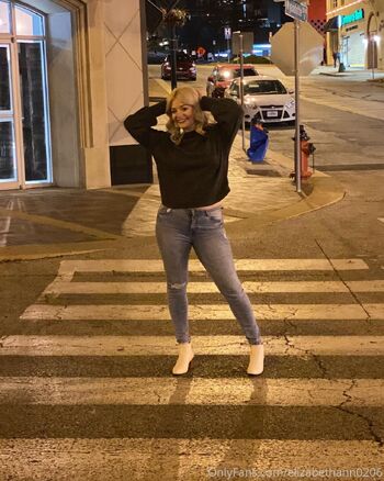 Elizabeth An / elizabethann0206 nude photo #26