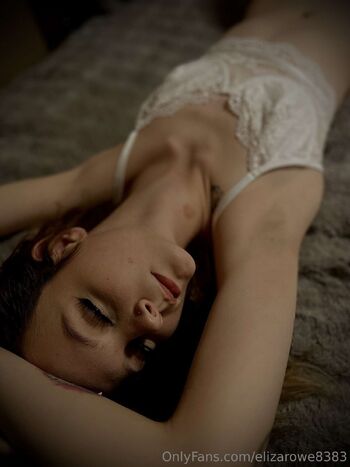 Eliza Row / elizarowe8383 nude photo #8