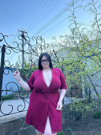 19 𝔂.𝓸 𝔈𝔩𝔦𝔷𝔞𝔟𝔢𝔱𝔥 / elizzza.beth / curvylizzzz nude photo #6