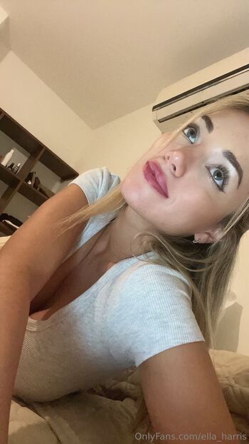 Ell / ella_harris nude photo #33