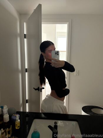 Ella bleu / ellaaableuu nude photo #7