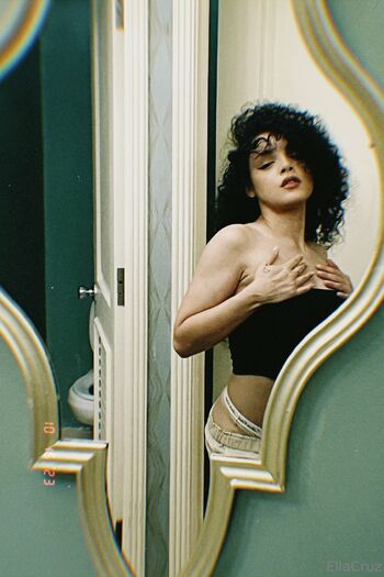 ELLA CRUZ / ellacruz69 / ella_cruz69 / ecruz69 nude photo #8