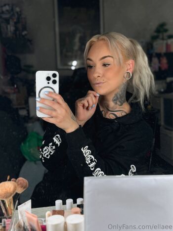 Ell / ellaee nude photo #24