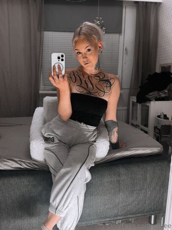 Ell / ellaee nude photo #38