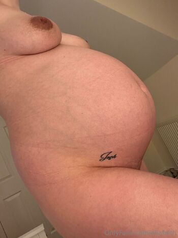 𝓔𝓵𝓵𝓪 𝓕𝓪𝓲𝓽𝓱 𝓕𝓡𝓔 / ellafaith nude photo #17