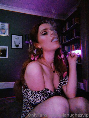 Ella Hughe / ellahughesvip nude photo #11