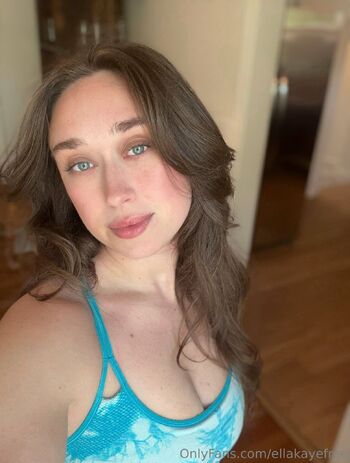 EllaKayeFre / ellakayefree nude photo #11