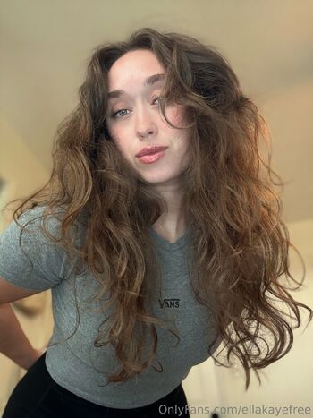 EllaKayeFre / ellakayefree nude photo #17