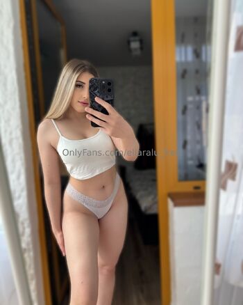 Ralu Free / ellaralu_free / ella_ralu nude photo #21