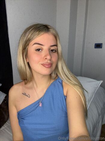 Ella Sutton / ellasutton nude photo #22