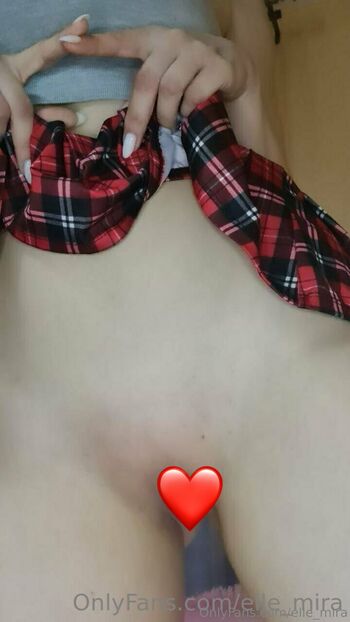 Elle Mira 34ETOP 1,5 / elle_mira nude photo #27