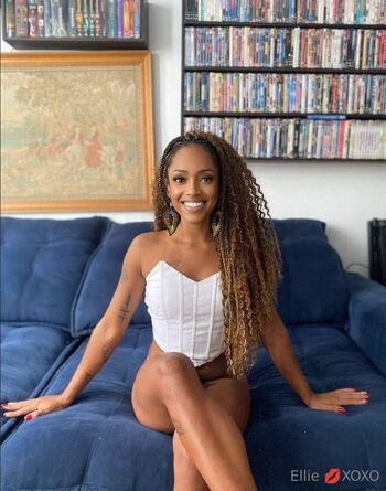 ????? ??? / ellie.cox nude photo #23