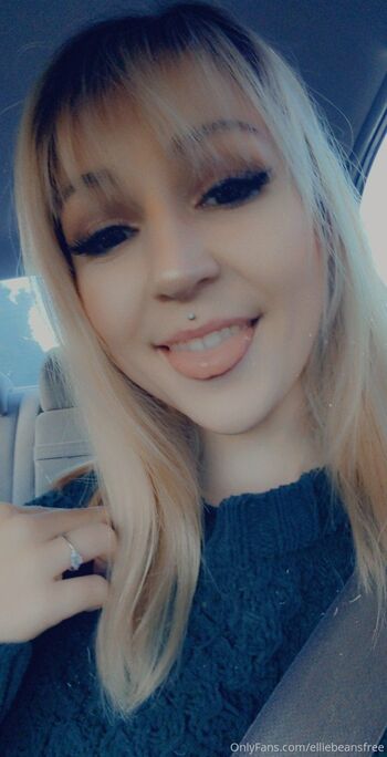 Velveteen Elli / elliebeansfree nude photo #16