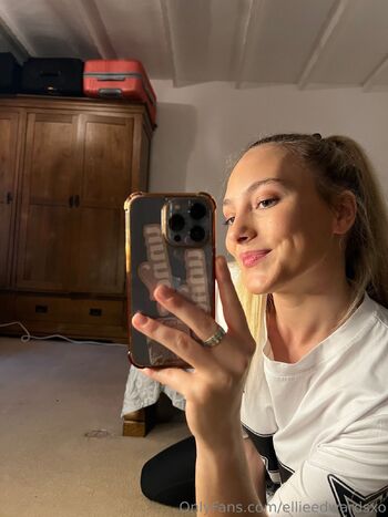 Ellie Edward / ellieedwardsxo nude photo #5