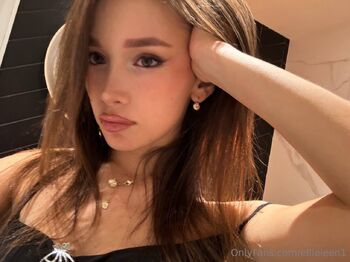 Ellie Lee / ellieleen1 nude photo #12