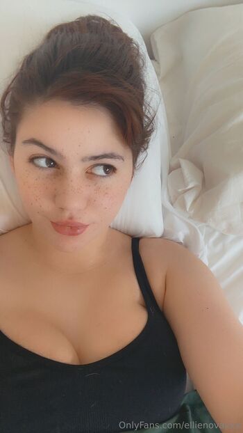 Ellie Nova / ellienovaxxx nude photo #4